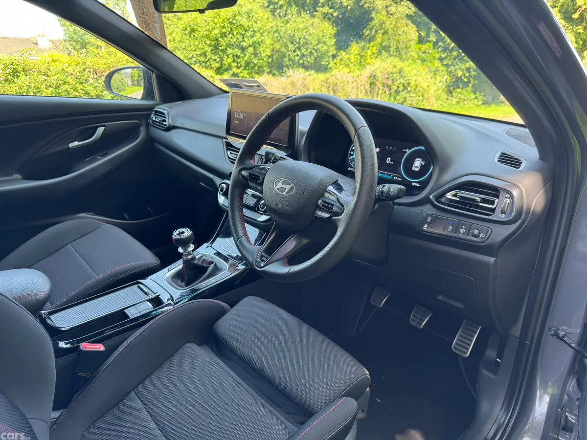 Hyundai i30 Hatchback, Petrol, 2025, Grey