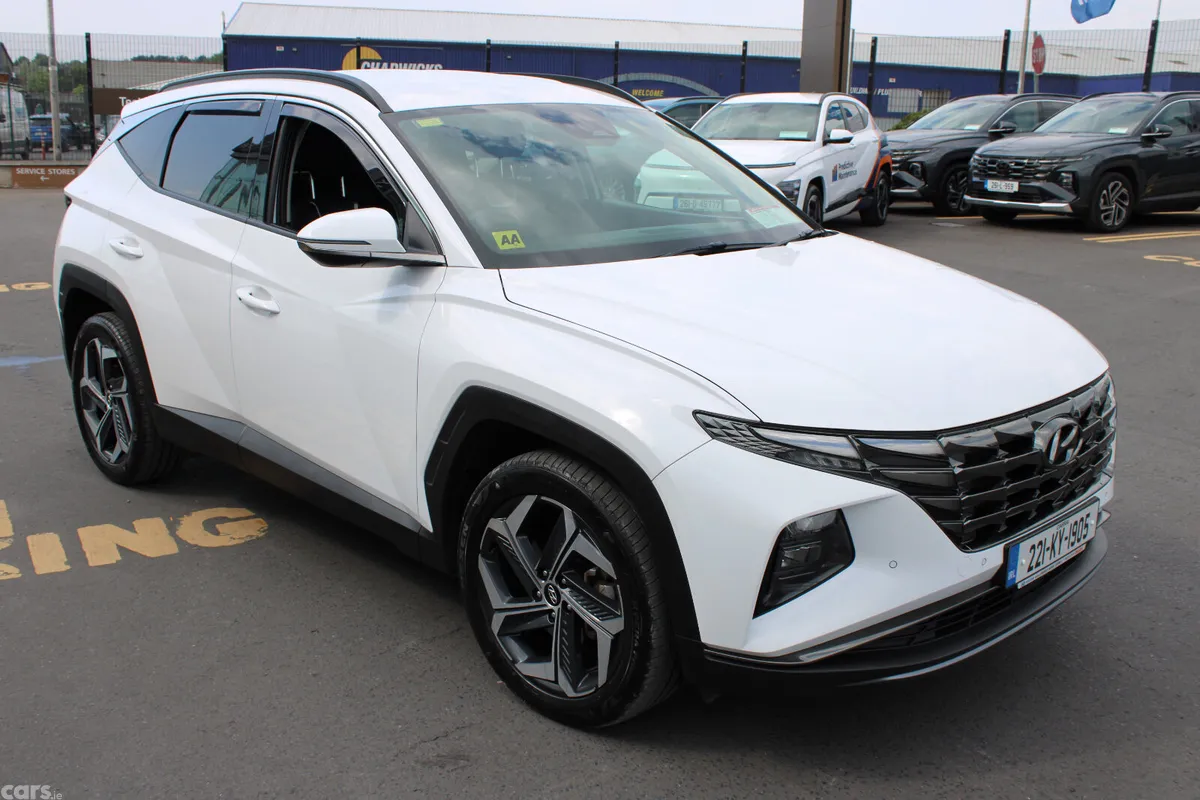 Hyundai Tucson SUV, Petrol Hybrid, 2022, White