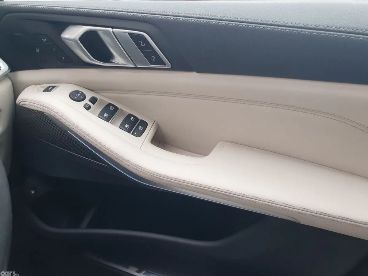 BMW X5 SUV, Petrol Plug-in Hybrid, 2023, Black