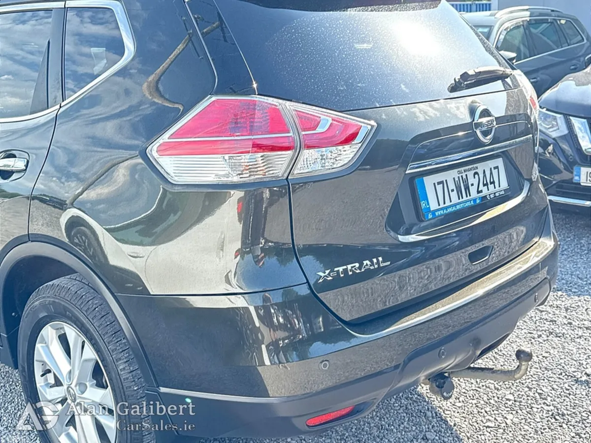 Nissan X-Trail Estate, Diesel, 2017, Green
