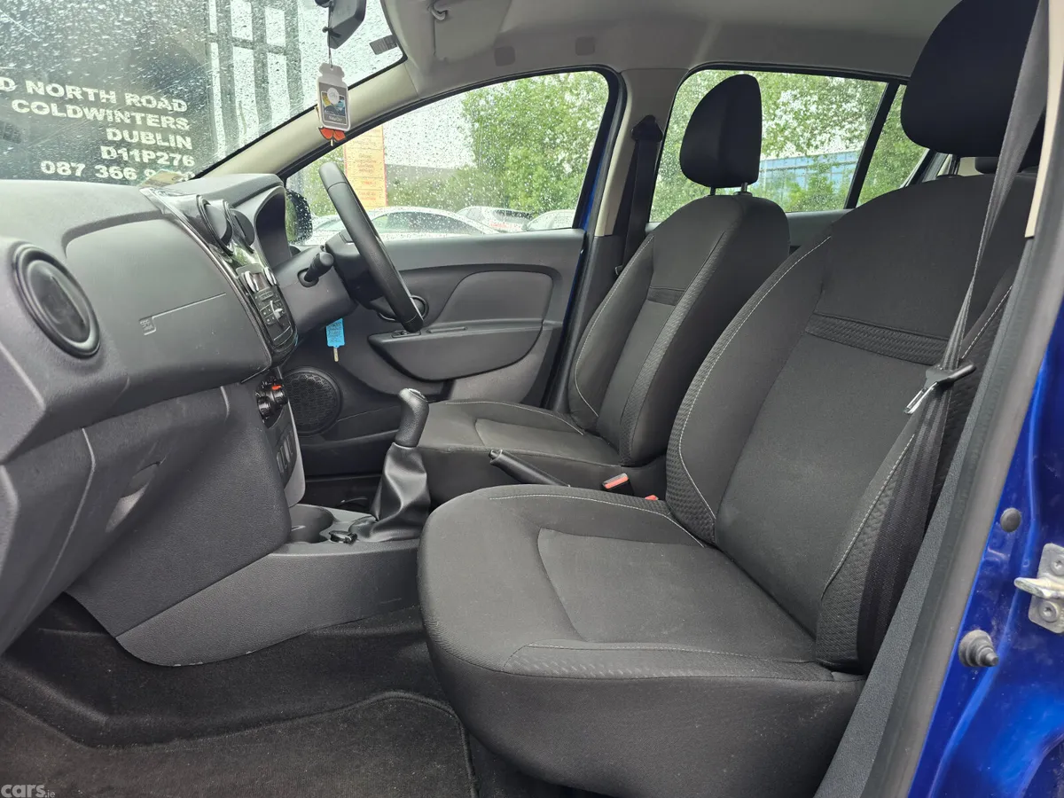 Dacia Sandero Hatchback, Diesel, 2021, Blue