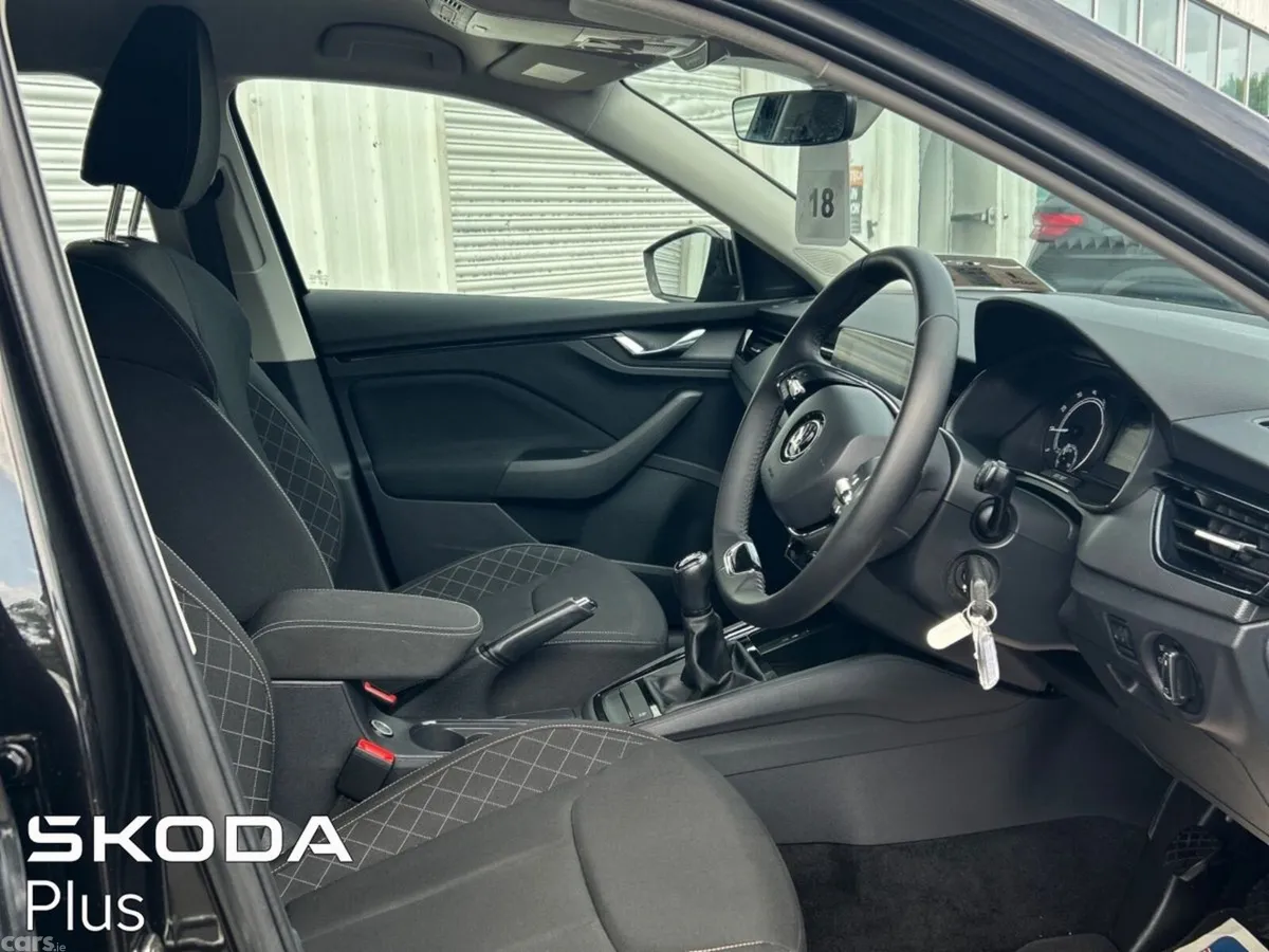Skoda Scala Hatchback, Petrol, 2023, Black