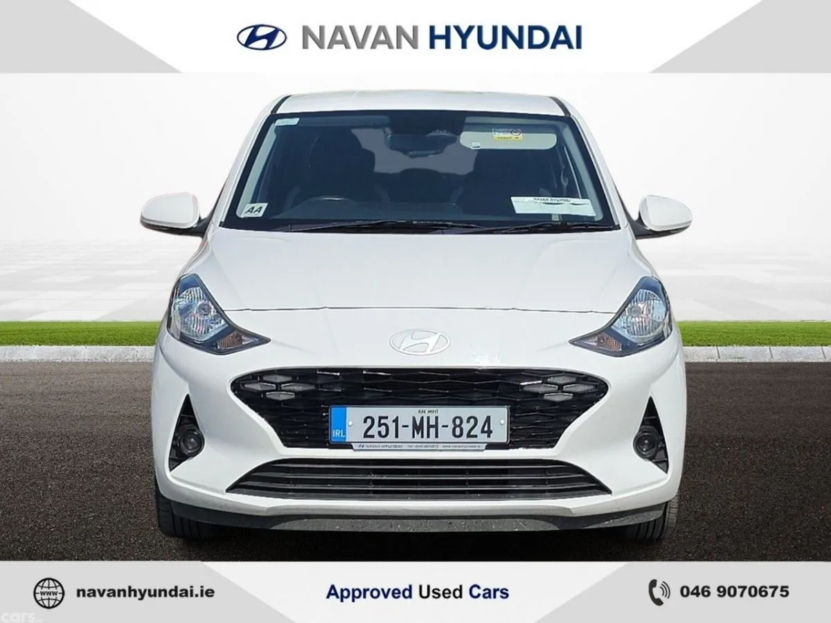 Hyundai i10 Hatchback, Petrol, 2025, White