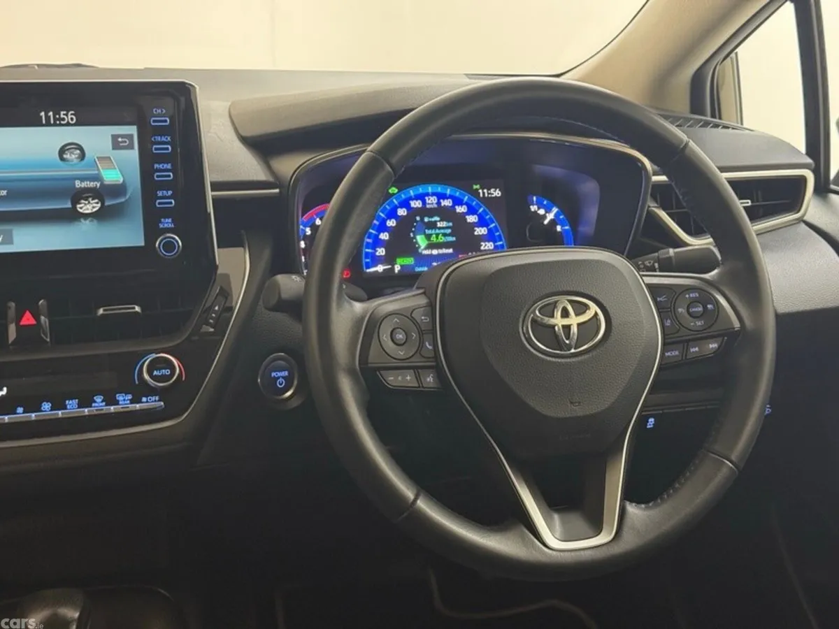 Toyota Corolla Saloon, Petrol Hybrid, 2023, Bronze