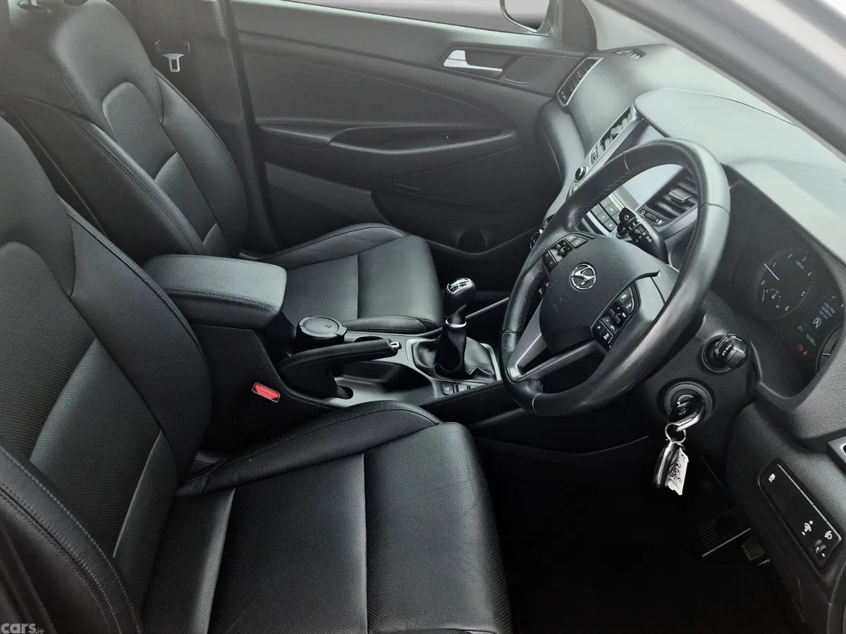 Hyundai Tucson SUV, Diesel, 2017, Grey