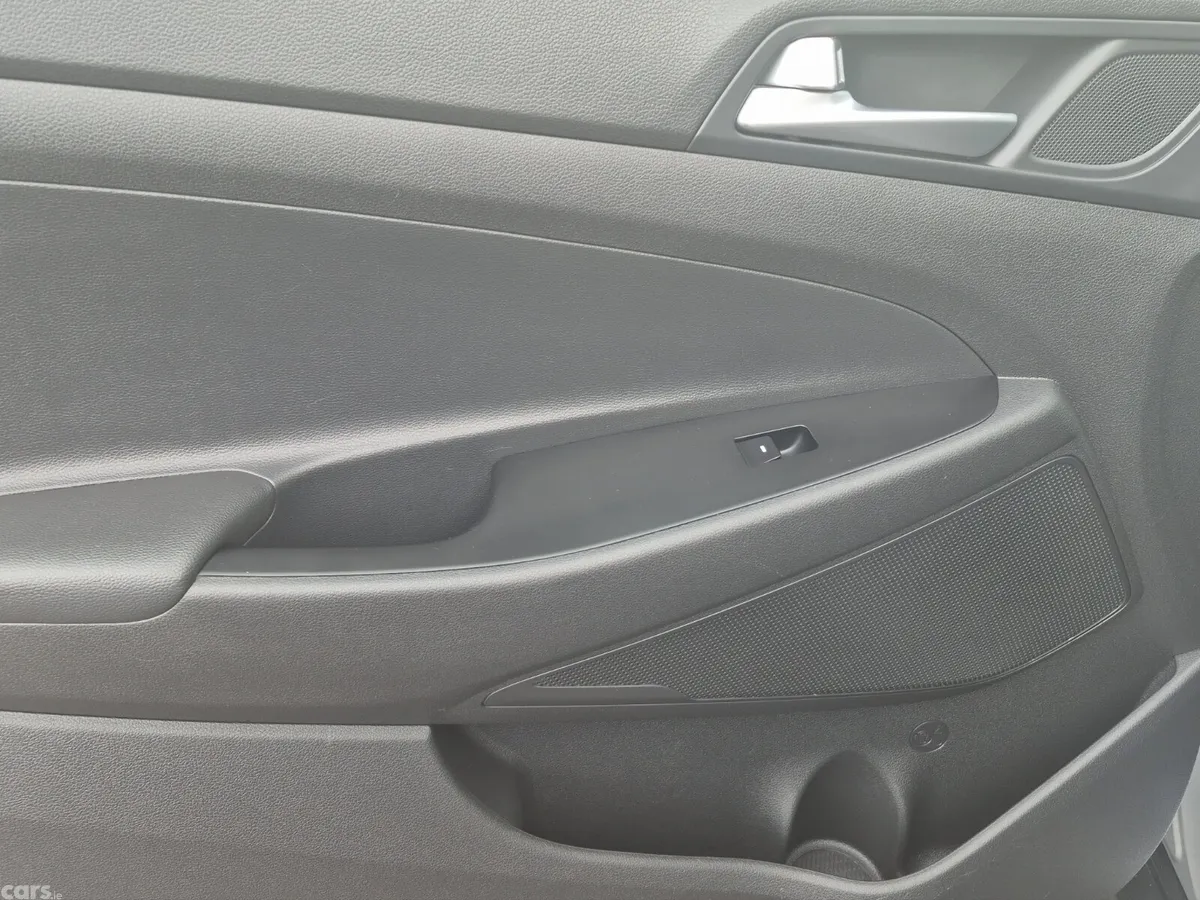 Hyundai Tucson SUV, Diesel, 2017, Grey