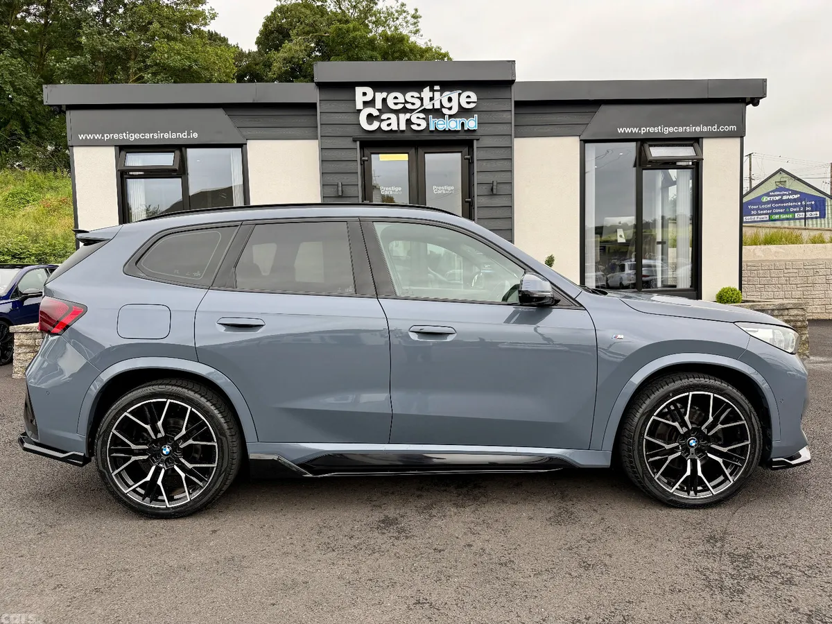 BMW X1 SUV, Petrol Plug-in Hybrid, 2023, Grey