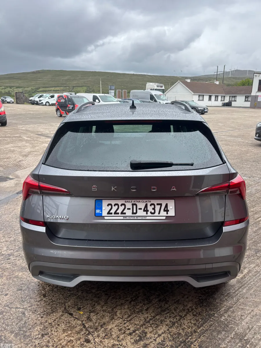 Skoda Kamiq Hatchback, Petrol, 2022, Grey