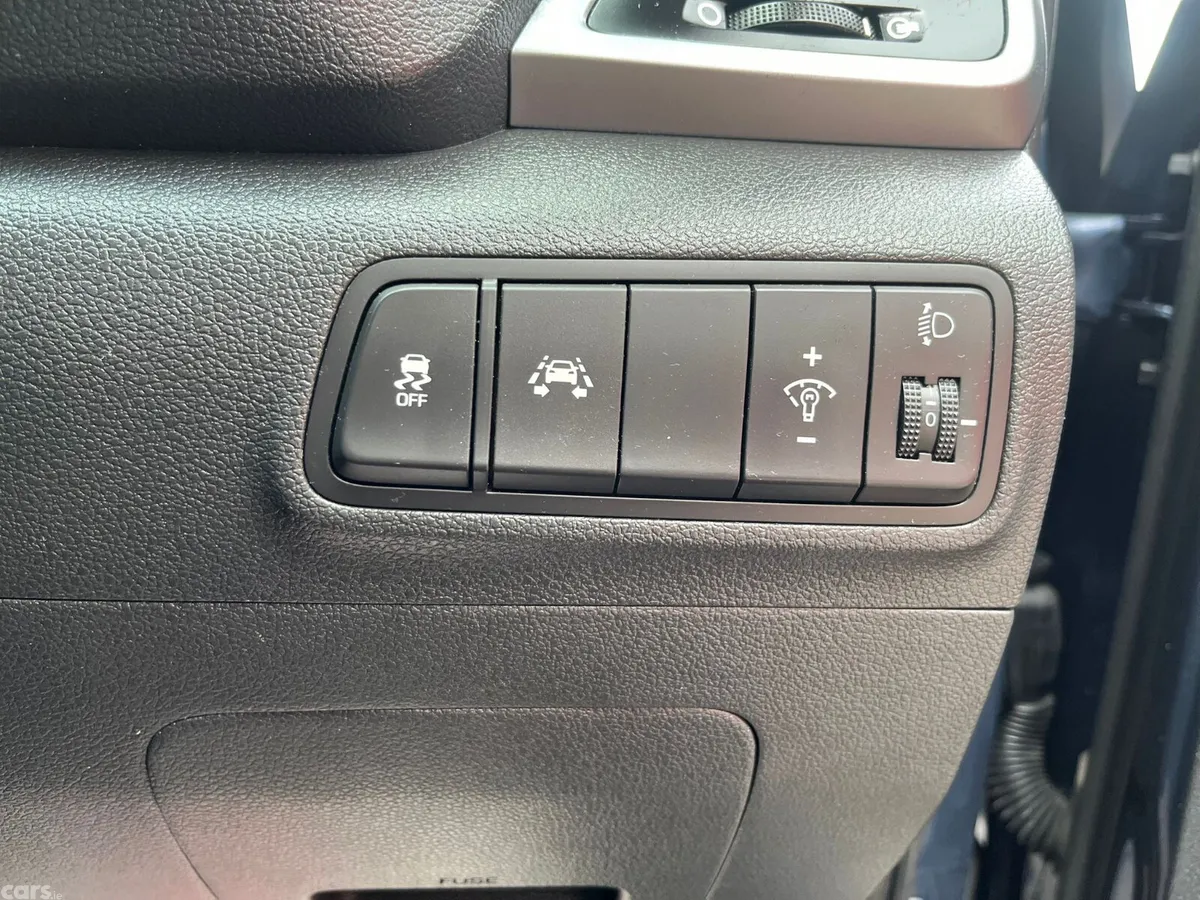 Hyundai Tucson SUV, Diesel, 2017, Blue