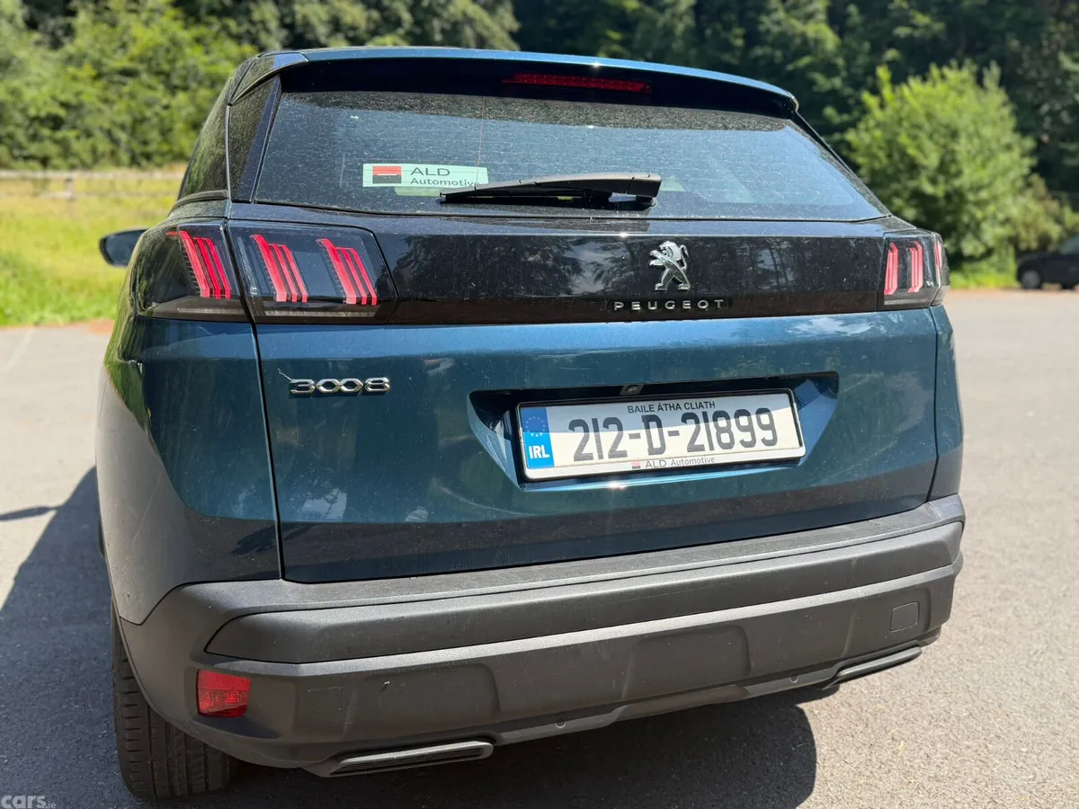 Peugeot 3008 MPV, Diesel, 2021, Blue