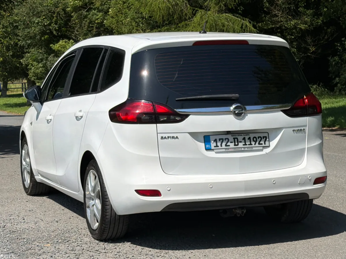 Opel Zafira MPV, Petrol, 2017, White