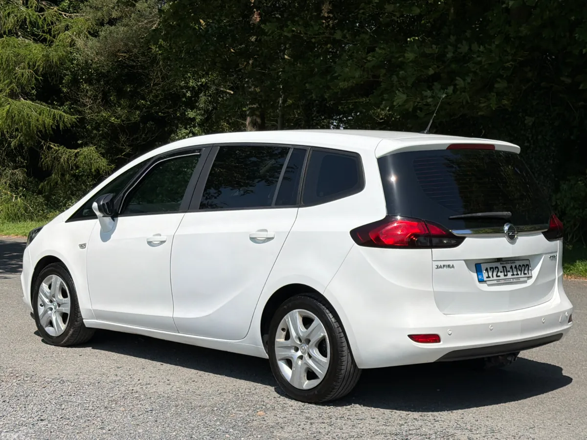 Opel Zafira MPV, Petrol, 2017, White