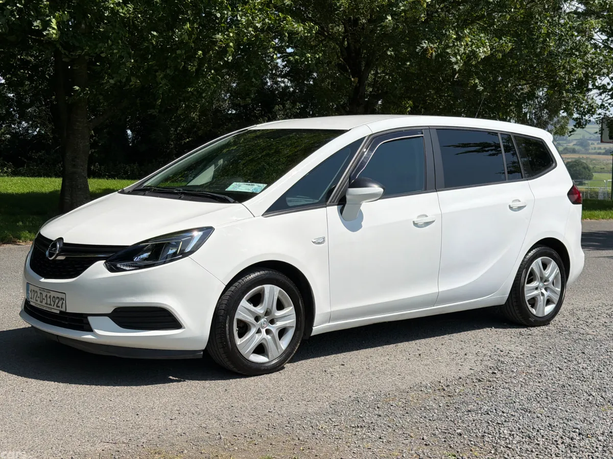 Opel Zafira MPV, Petrol, 2017, White
