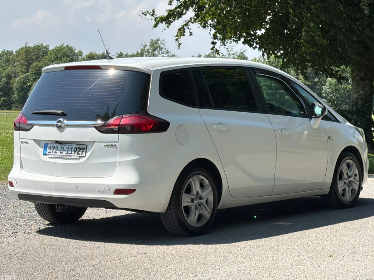 Opel Zafira MPV, Petrol, 2017, White
