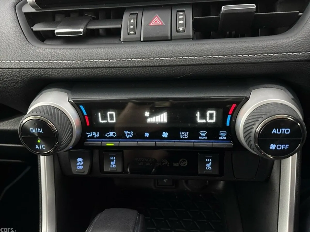 Toyota RAV4 SUV, Petrol Hybrid, 2022, Grey