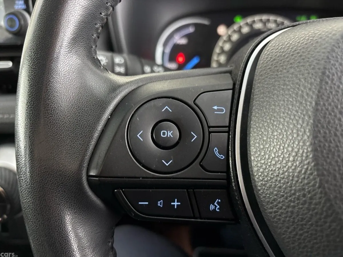 Toyota RAV4 SUV, Petrol Hybrid, 2022, Grey