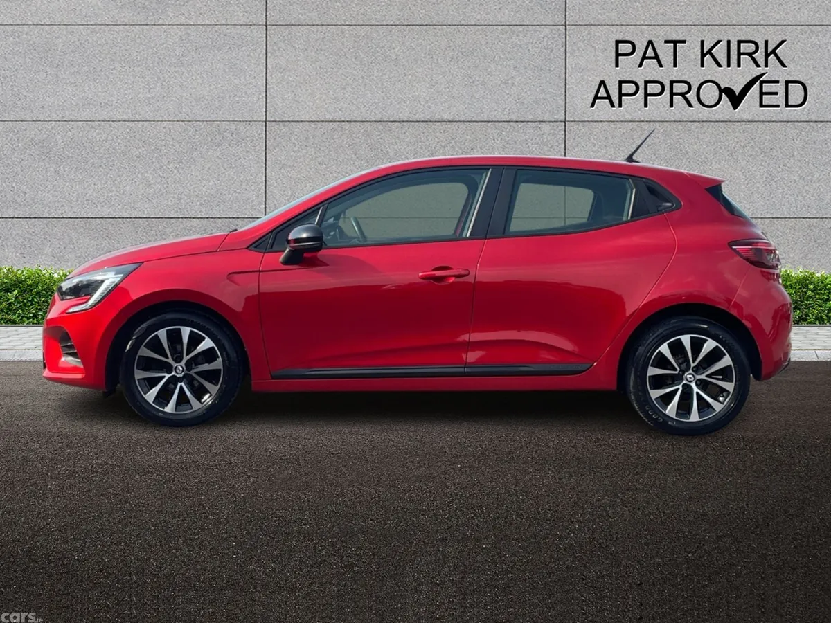 Renault Clio Hatchback, Petrol, 2023, Red