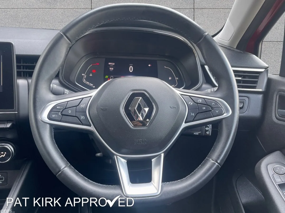 Renault Clio Hatchback, Petrol, 2023, Red