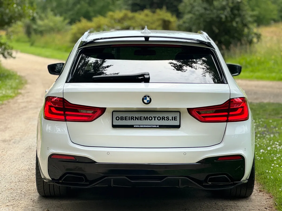 BMW 5-Series Estate, Diesel, 2019, White