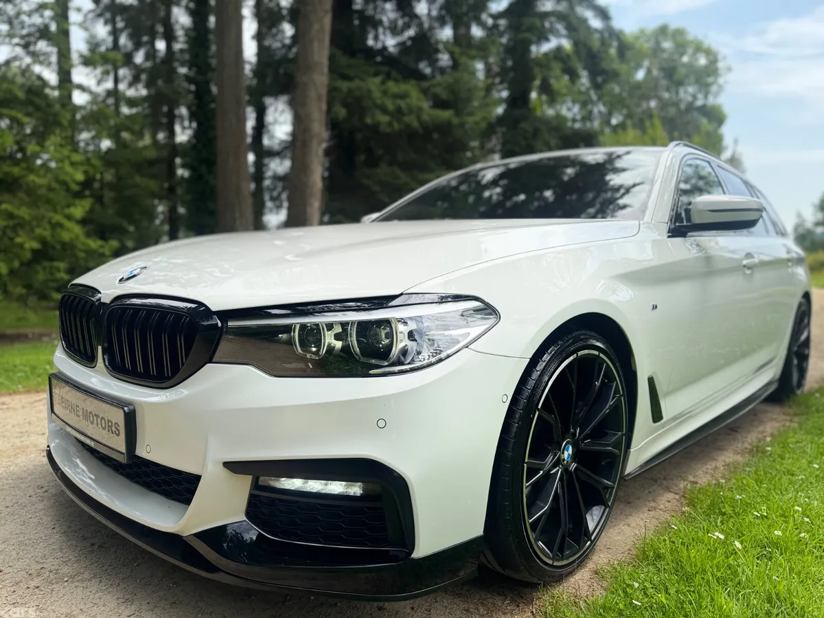 BMW 5-Series Estate, Diesel, 2019, White
