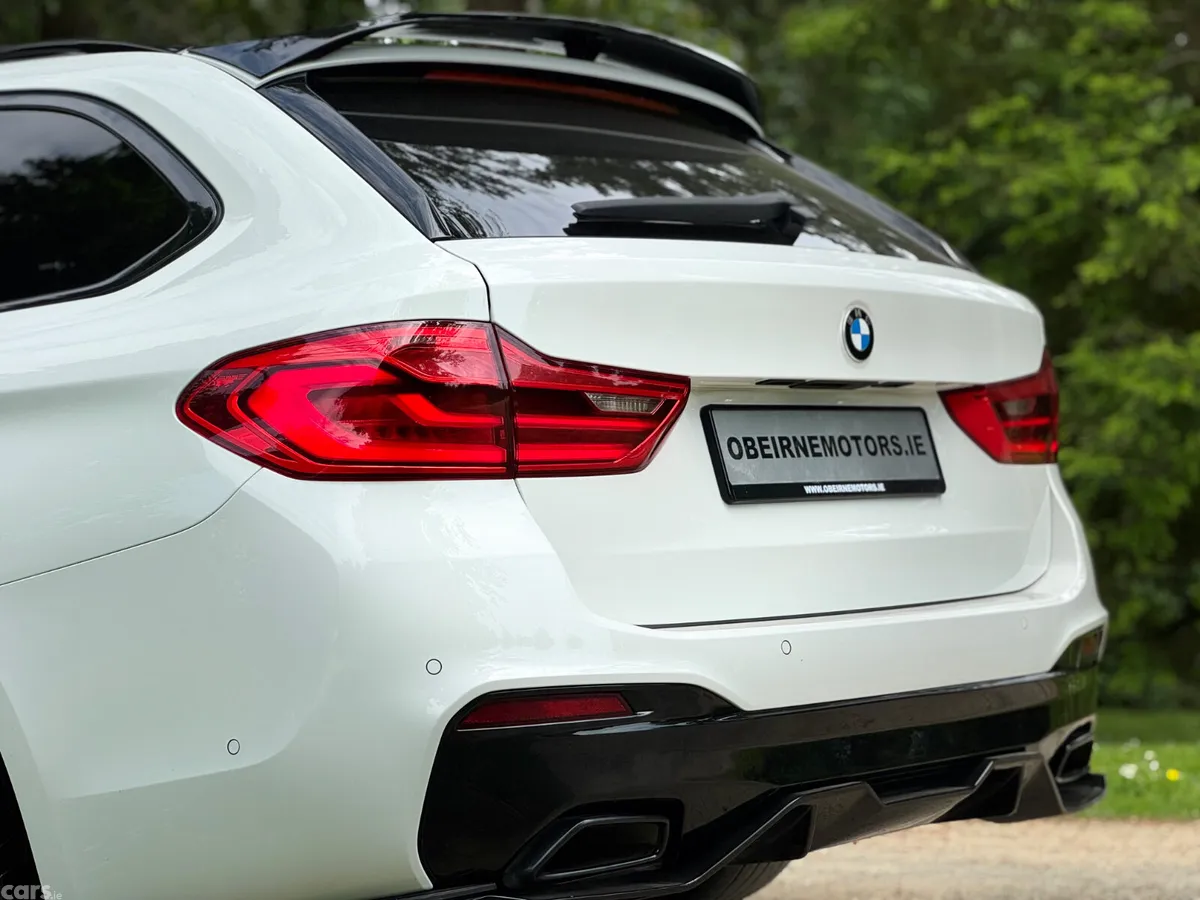 BMW 5-Series Estate, Diesel, 2019, White