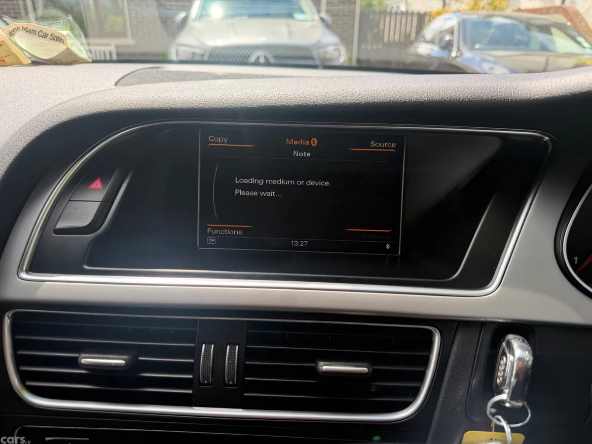 Audi A4 Saloon, Diesel, 2015, Blue