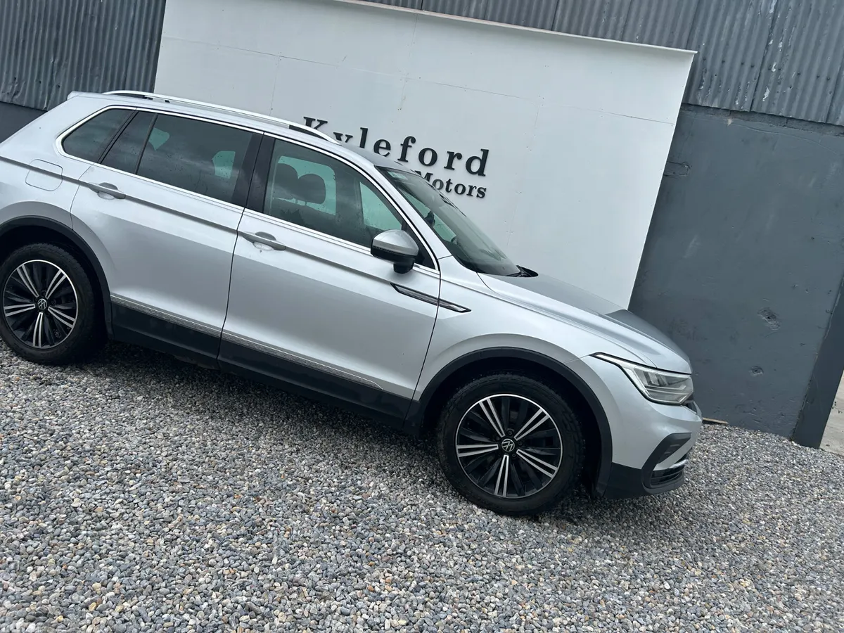 Volkswagen Tiguan SUV, Diesel, 2021, Grey