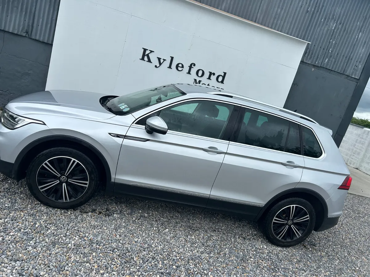 Volkswagen Tiguan SUV, Diesel, 2021, Grey
