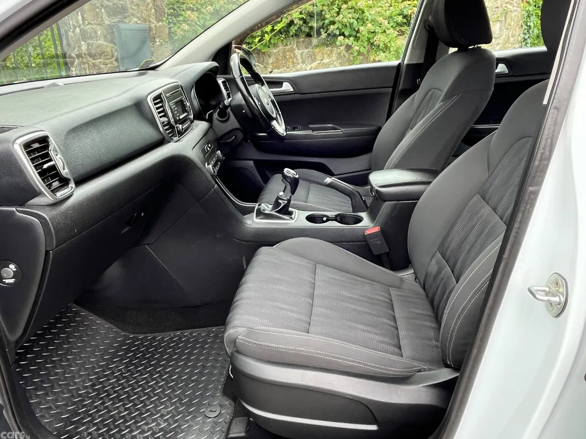 Kia Sportage SUV, Diesel, 2017, White