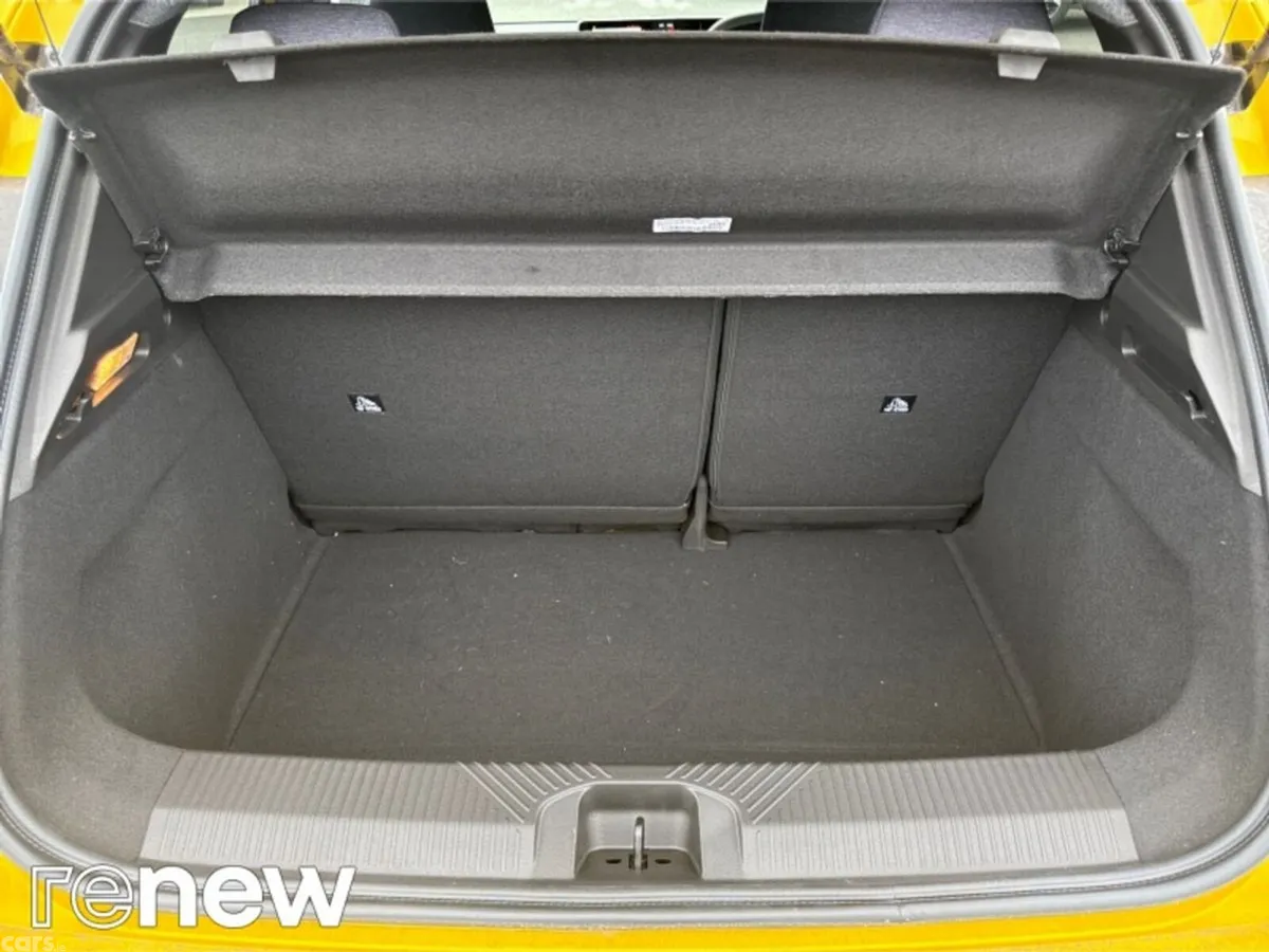 Renault 5 E-Tech Hatchback, Electric, 2026, Yellow