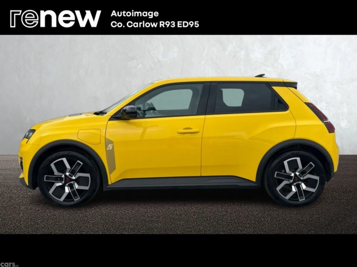 Renault 5 E-Tech Hatchback, Electric, 2026, Yellow
