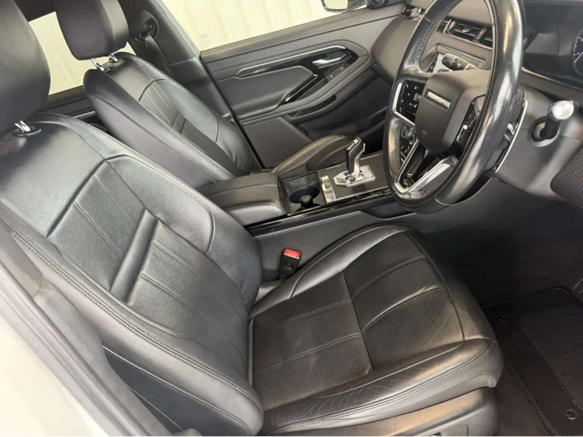 Land Rover Range Rover Evoque MPV, Petrol Plug-in Hybrid, 2022, White