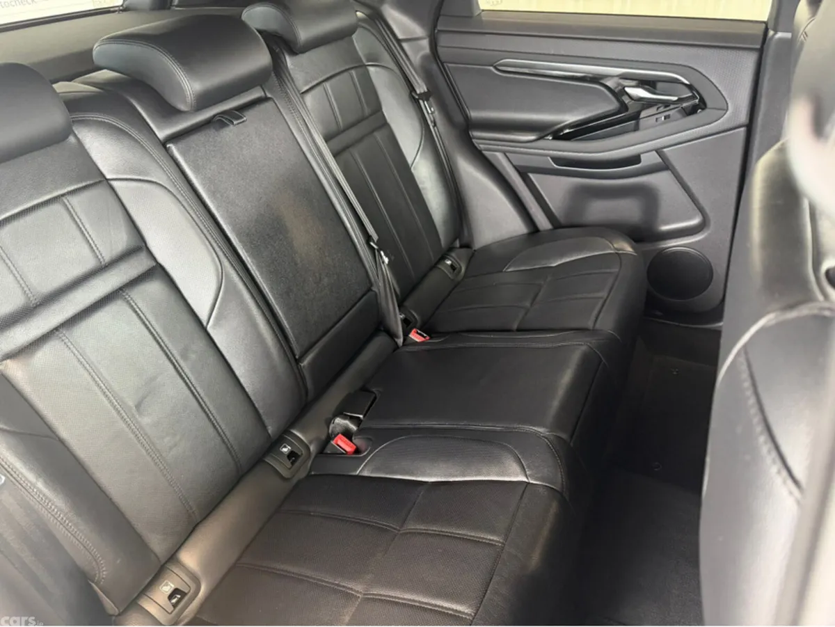 Land Rover Range Rover Evoque MPV, Petrol Plug-in Hybrid, 2022, White
