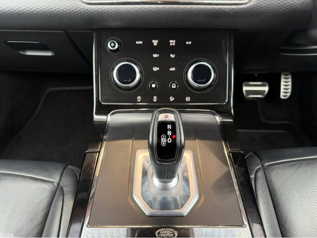Land Rover Range Rover Evoque MPV, Petrol Plug-in Hybrid, 2022, White
