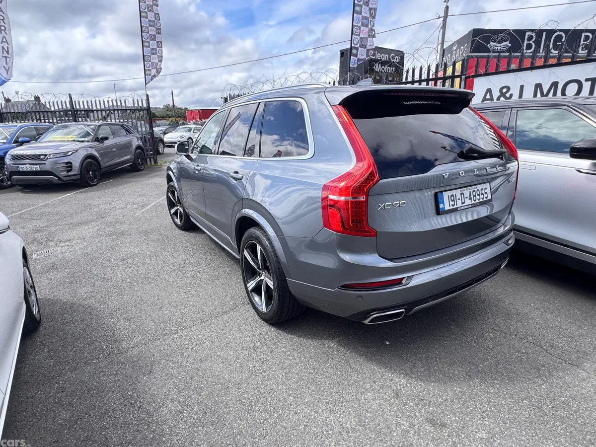 Volvo XC90 SUV, Petrol Plug-in Hybrid, 2019, Grey