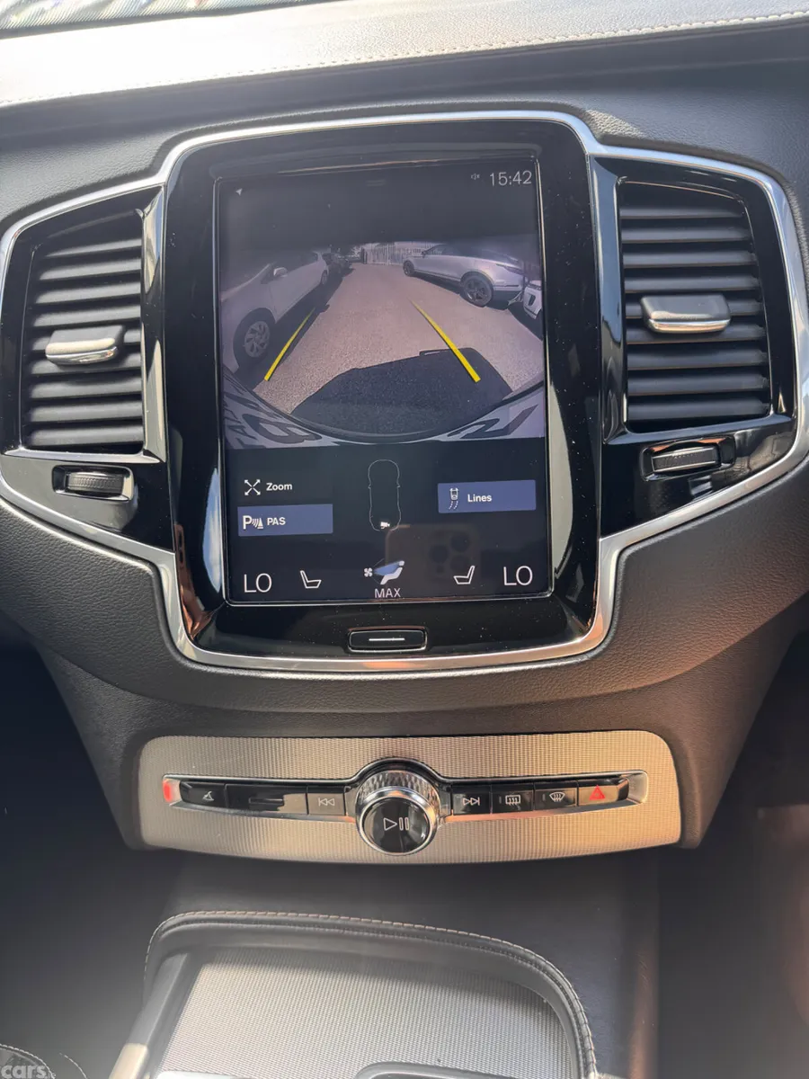 Volvo XC90 SUV, Petrol Plug-in Hybrid, 2019, Grey