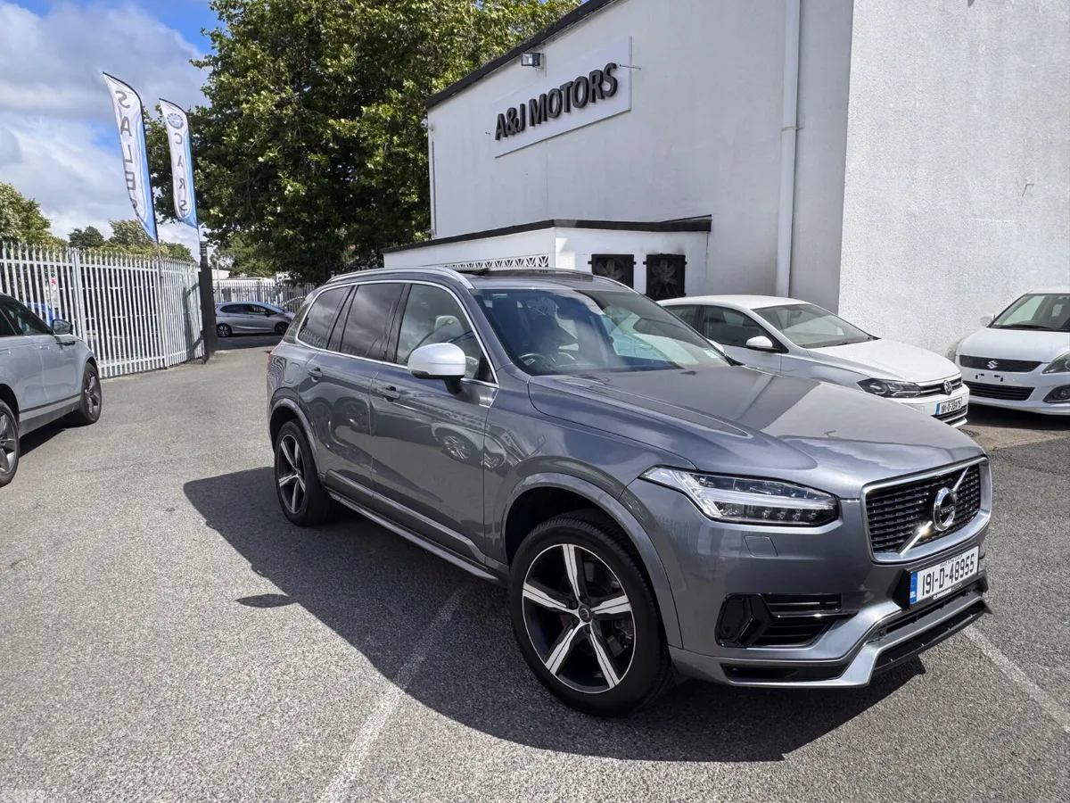 Volvo XC90 SUV, Petrol Plug-in Hybrid, 2019, Grey