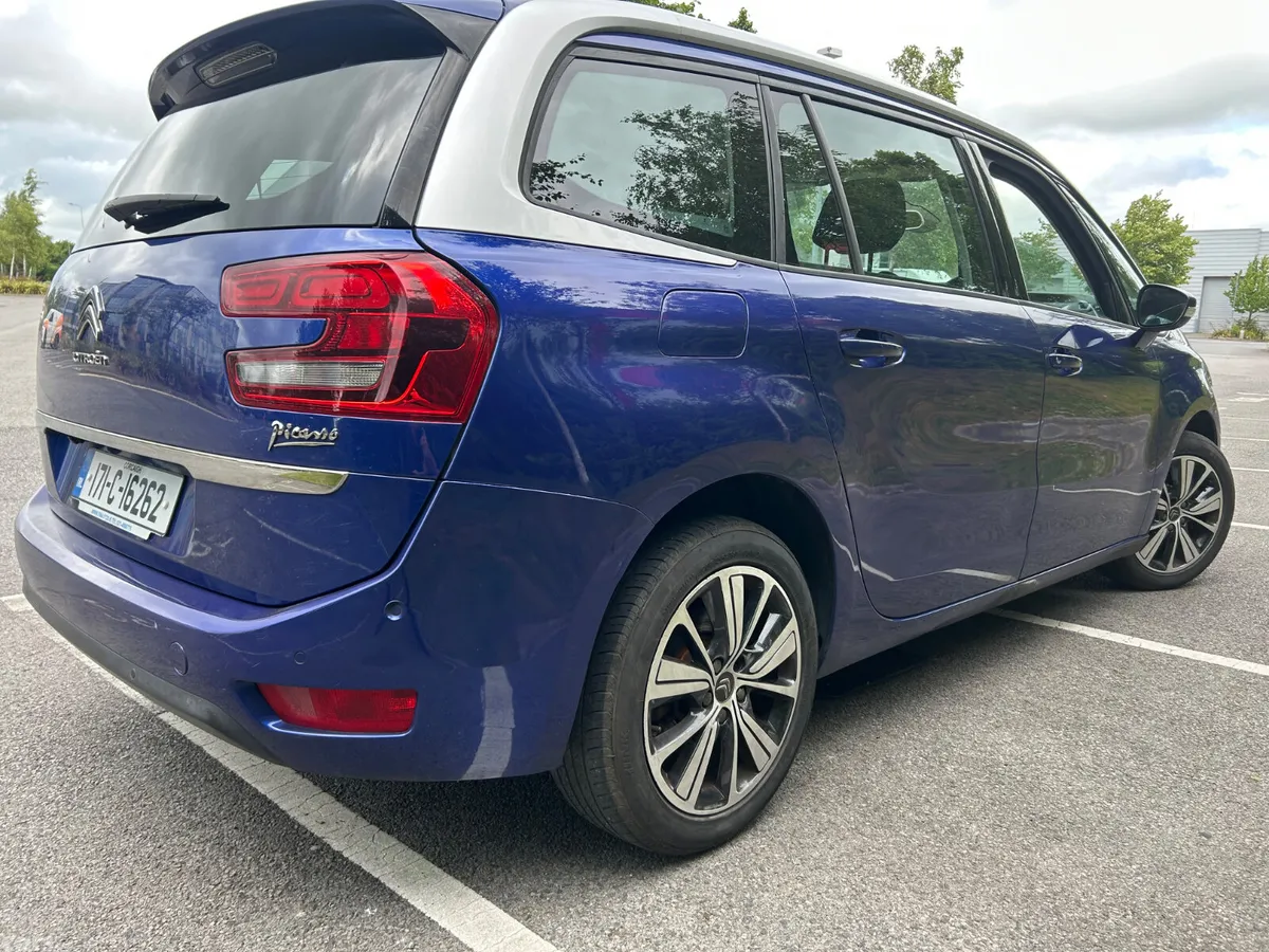 Citroen C4 Hatchback, Petrol, 2017, Blue