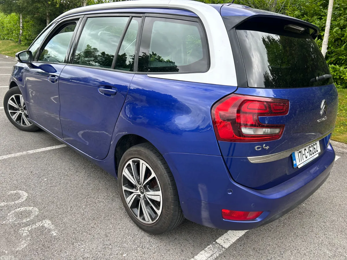 Citroen C4 Hatchback, Petrol, 2017, Blue