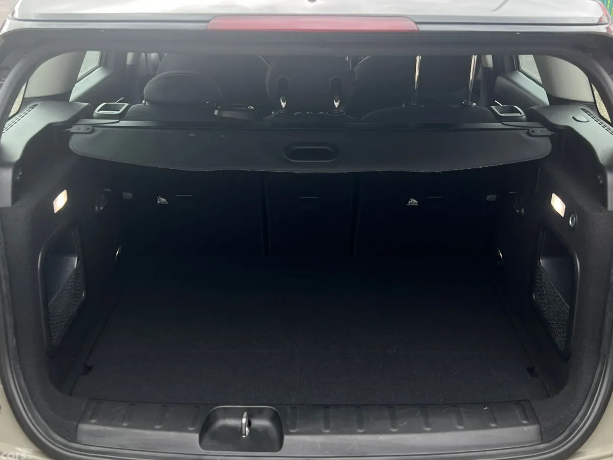 Mini Cooper Hatchback, Diesel, 2019, Green