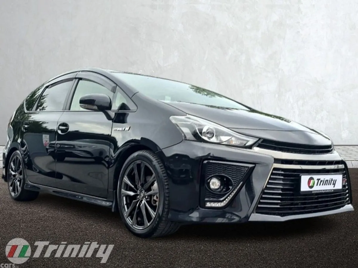 Toyota Prius MPV, Petrol Hybrid, 2018, Black