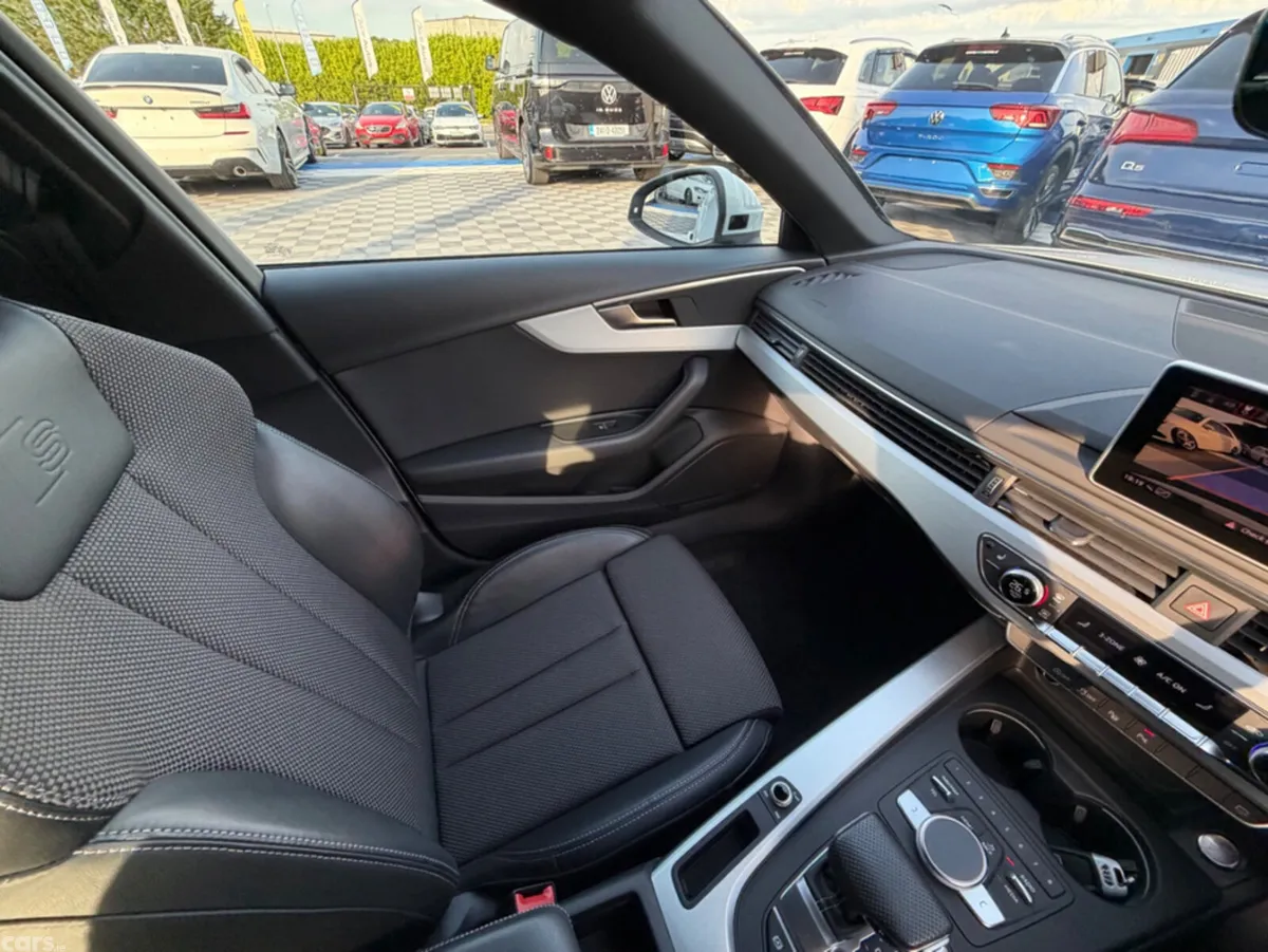Audi A4 Estate, Petrol, 2019, White