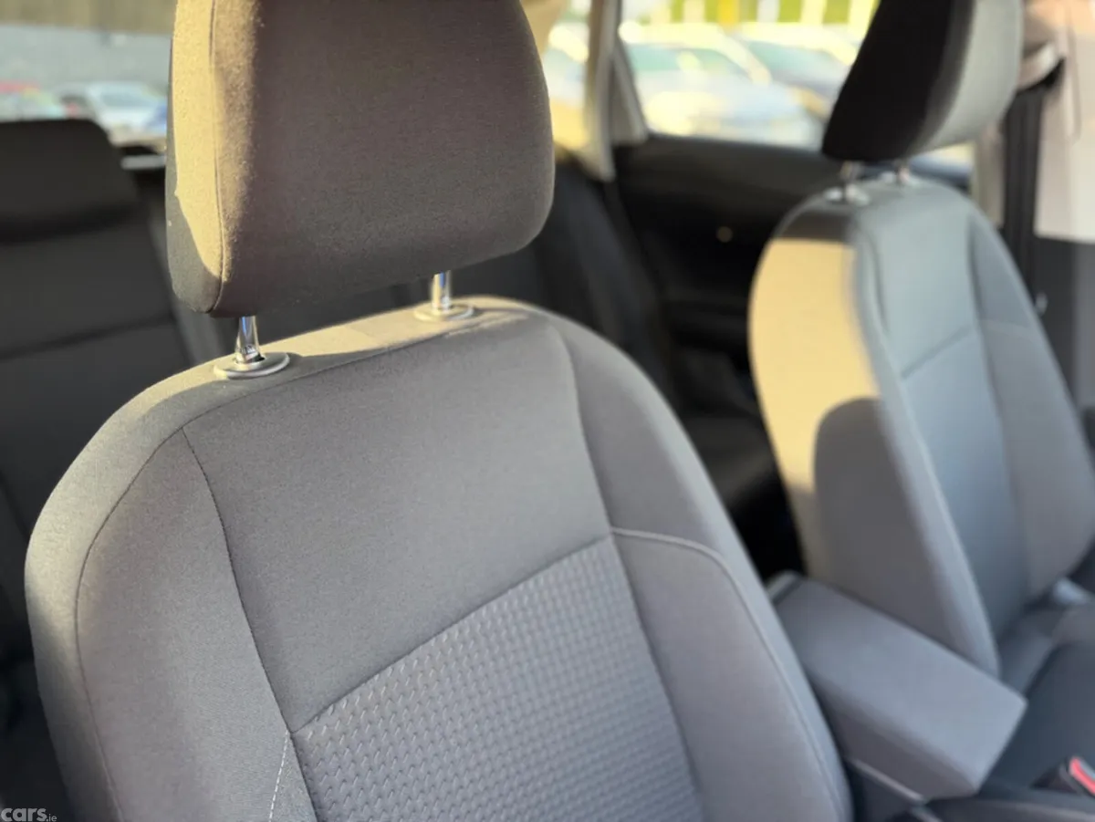 Volkswagen Polo Hatchback, Petrol, 2019, White