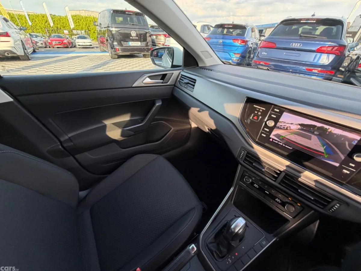 Volkswagen Polo Hatchback, Petrol, 2019, White