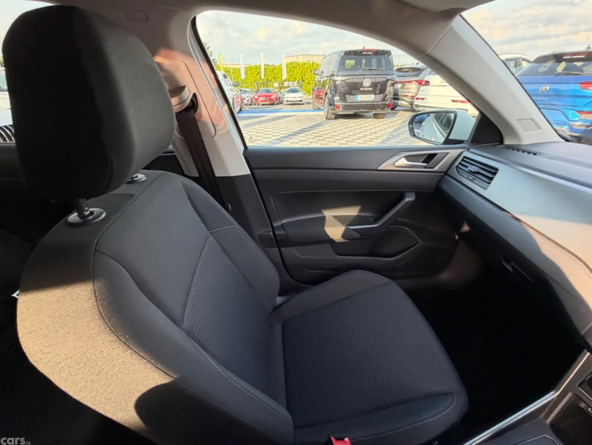 Volkswagen Polo Hatchback, Petrol, 2019, White