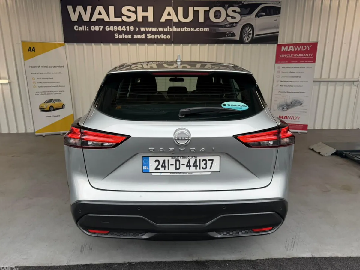 Nissan Qashqai MPV, Petrol, 2024, Grey