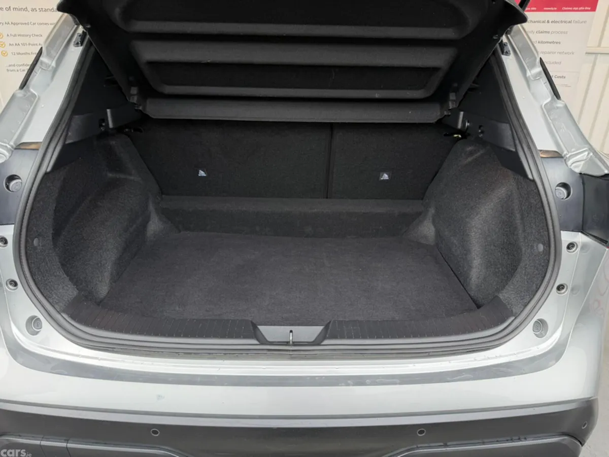 Nissan Qashqai MPV, Petrol, 2024, Grey