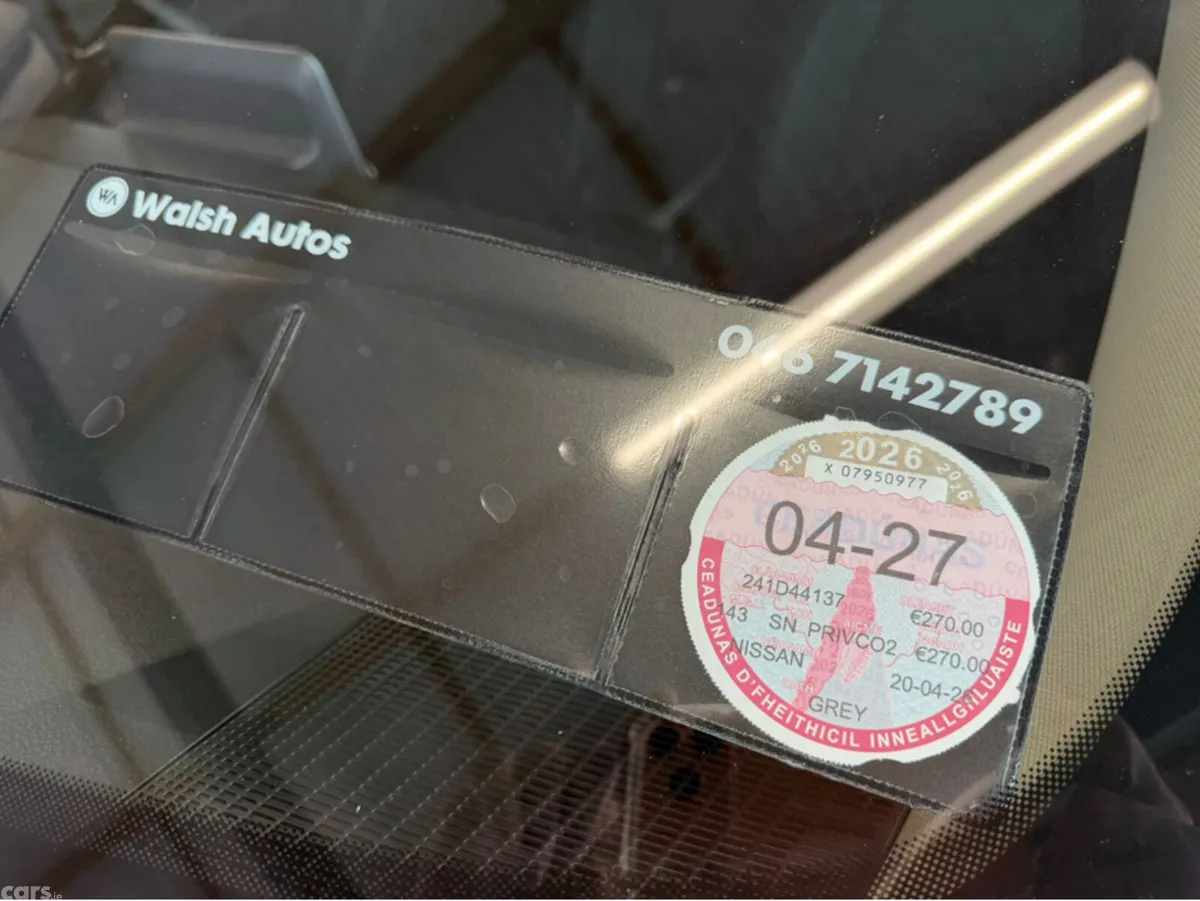Nissan Qashqai MPV, Petrol, 2024, Grey