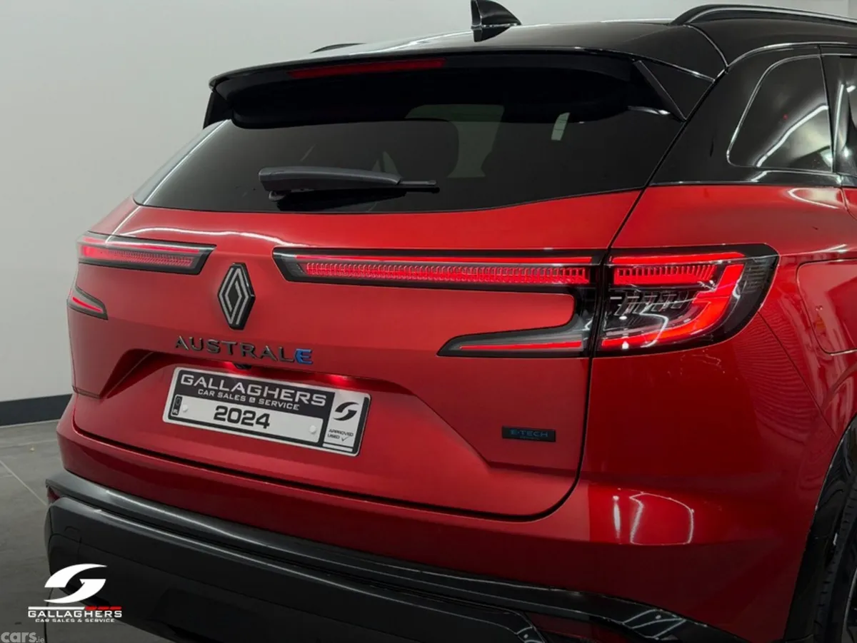 Renault Austral SUV, Petrol, 2024, Red