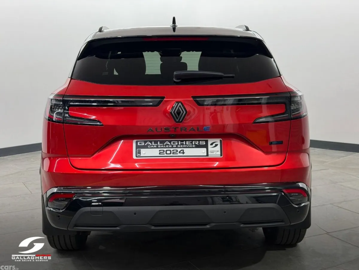 Renault Austral SUV, Petrol, 2024, Red